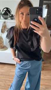 BY O LA LA! BLUZKA Z FALBANAMI KATE CZARNA