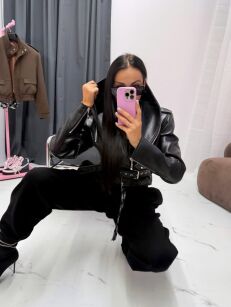 LA MILLA KURTKA RAMONESKA Z KAPTUREM CZARNA