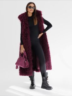 BY O LA LA...!  DŁUGA KAMIZELA LAMA BORDO (MERLOT)