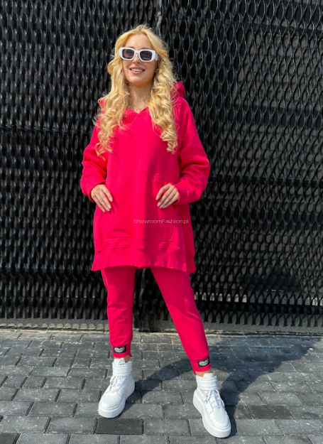 BY O LA LA! BLUZA Z PĘKNIĘCIEM MAGENTA UNI