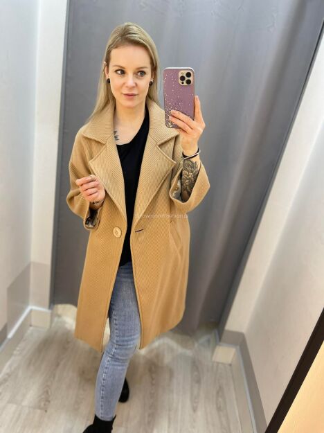 BY O LA LA! OVERSIZOWY PŁASZCZ JODEŁKA CAMEL