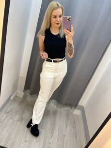 BY O LA LA! LEJĄCE SPODNIE CARGO ŚMIETANA
