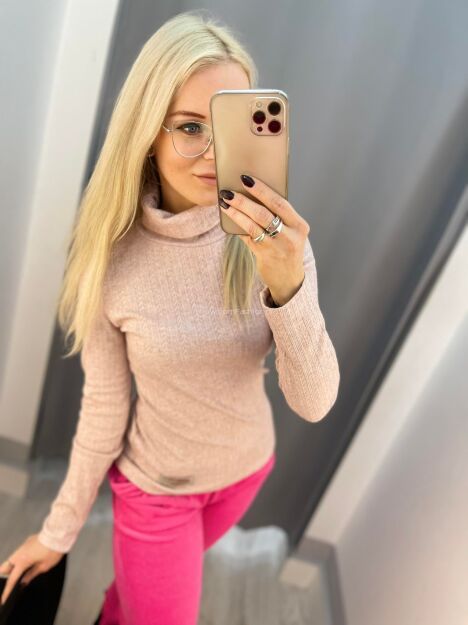 BY O LA LA...! CIENKI SWETROWY GOLF JODEŁKA RÓŻ