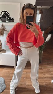 BY O LA LA! KRÓTKA BLUZA Z KIESZENIĄ KORAL
