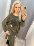 BY O LA LA! OVERSIZOWA BLUZA Z KIESZONKĄ KHAKI - 4