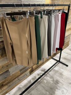 BY O LA LA...! BLUZKA BASIC ODKRYTE RAMIONA NUDE