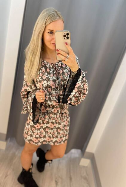 BY O LA LA! SUKIENKA BOHO W KWIATY RÓŻ/FANGO