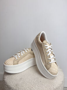BY O LA LA...! SNEAKERSY TRAMPKI NA GRUBEJ PODESZWIE RAFIA BEŻ
