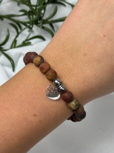 BY O LA LA ! BRANSOLETKA Z KAMIENI NATURALNYCH BRĄZ/SREBRNE SERDUSZKO Z ORNAMENTEM