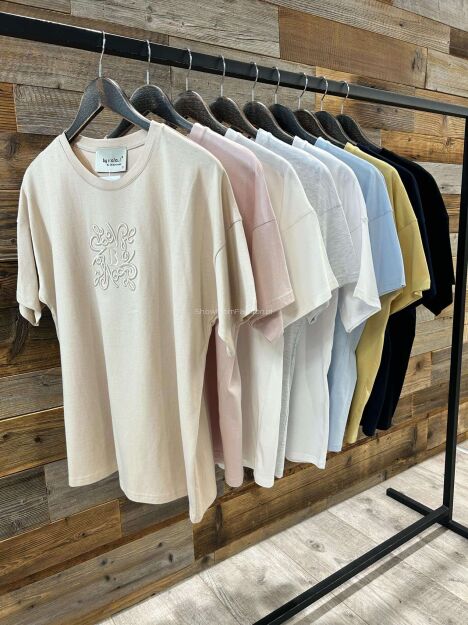 BY O LA LA! BLUZKA T-SHIRT Z HAFTEM ŚMIETANA