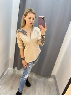 BY O LA LA...! BLUZKA BASIC V-NECK BEŻ