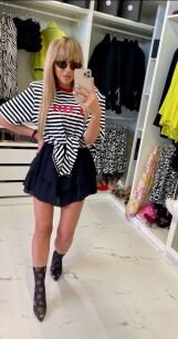 LA MILLA BLUZKA T-SHIRT CHIC Z WĘZŁĘM W PASY CZERŃ/BIEL/CZERWIEŃ