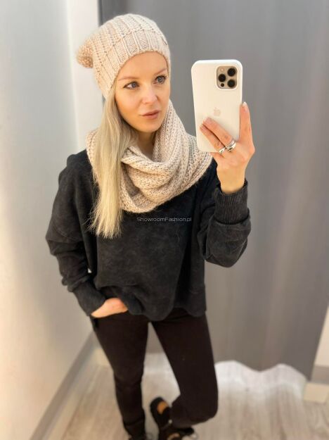 BY O LA LA...! ZIMOWA CZAPKA SMERFETKA WINTER BEŻ
