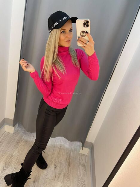 BY O LA LA...! SWETER GOLF Z NASZYWKĄ AMARANT