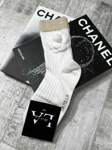 LA MILLA SKARPETY Z RÓŻĄ BIEL/ZŁOTO