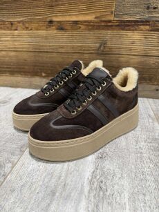 BY O LA LA...! SNEAKERSY Z FUTERKIEM CZEKOLADA/BEŻ