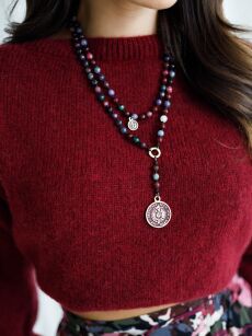 BY O LA LA ! WISIOR NASZYJNIK RÓŻANIEC Z MONETAMI BORDO/MULTICOLOR