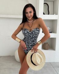 LA MILLA BODY/KOSTIUM PRINT LOGO CZARNE