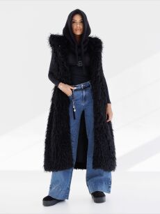 BY O LA LA...!  DŁUGA KAMIZELA LAMA CZARNA