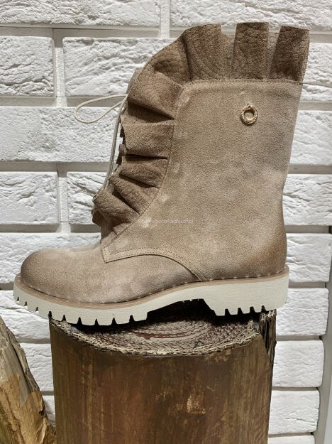 BY O LA LA BUTY BOTKI SKÓRZANE Z FALBANĄ BEŻ