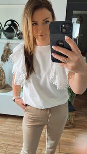 BY O LA LA! BLUZKA Z FALBANAMI KATE ŚMIETANA