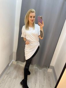 BY O LA LA ! TUNIKA Z MARSZCZONYM BOKIEM BIAŁA